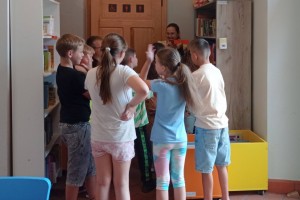Uczniowie z Nakwasina Nowego na wycieczce w Opatówku