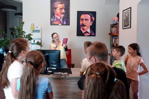 Uczniowie z Nakwasina Nowego na wycieczce w Opatówku