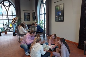 Teatr w bibliotece